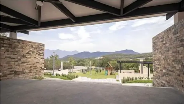 Terreno en venta en Sierra Alta 10 Sector, Monterrey — foto 2 de 9
