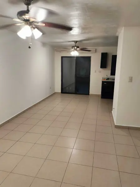 Casa en venta en Altaria Residencial, Apodaca — foto 3 de 10