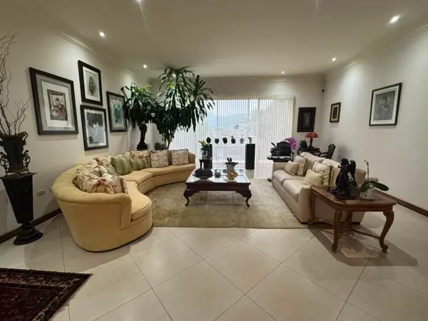 Casa en Venta en Los Colorines, San Pedro Garza García, Nuevo León 1
