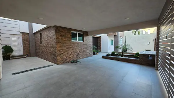 Casa en venta en Las Cumbres 3 Sector, Monterrey — foto 3 de 19