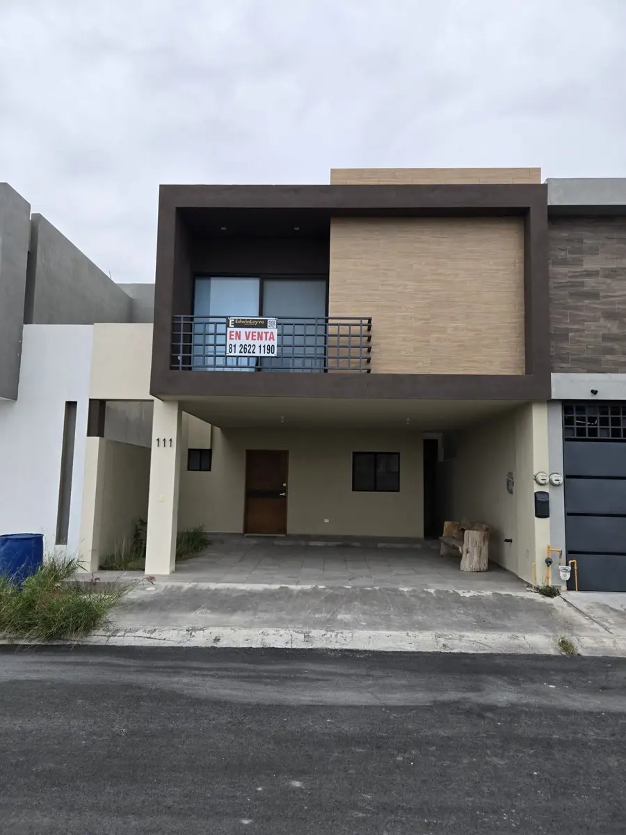 Casa en venta en Villas Coloniales, Apodaca — foto 1 de 16