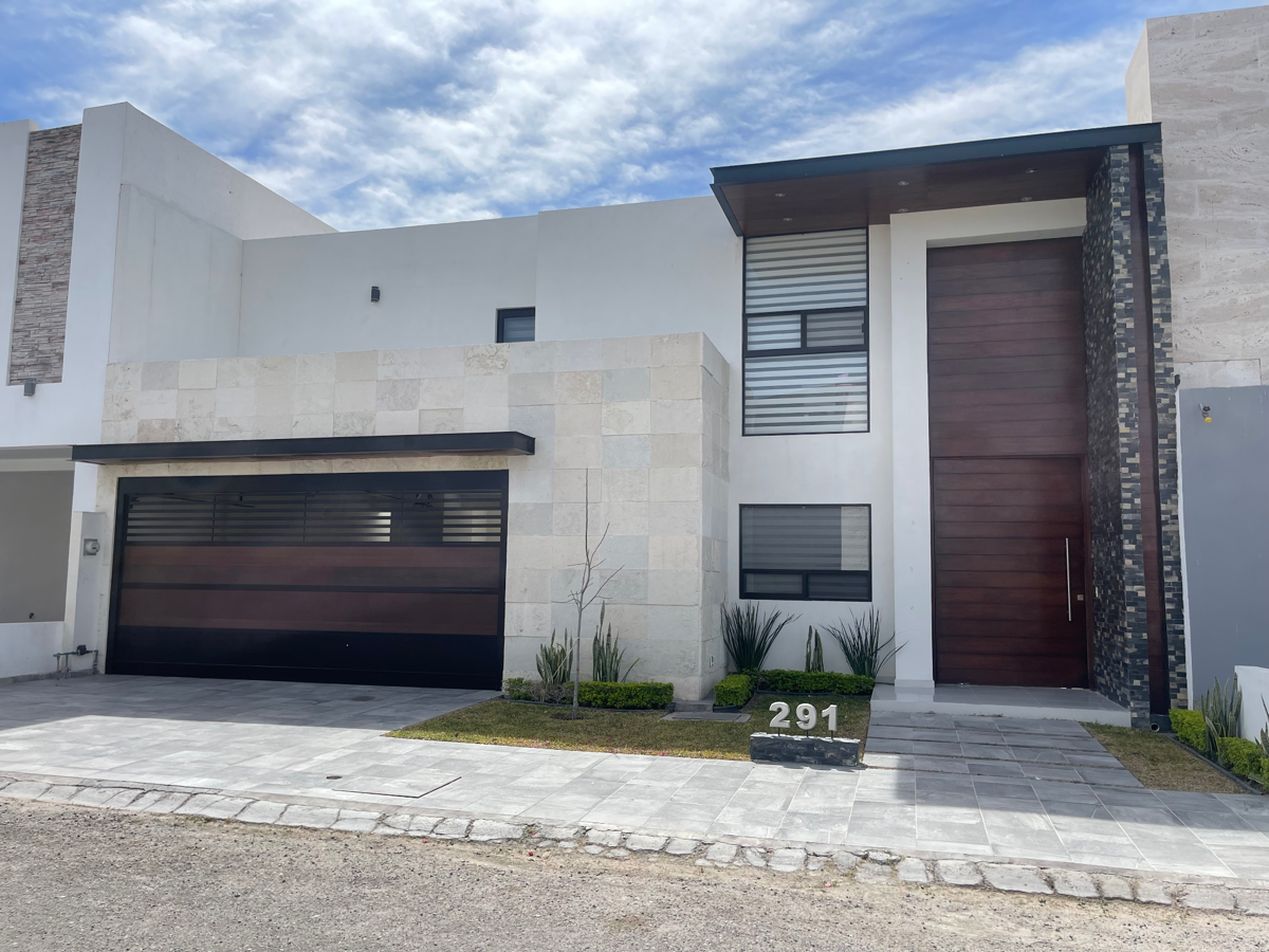 Casa en venta en Las Trojes, Torreón — foto 1 de 78
