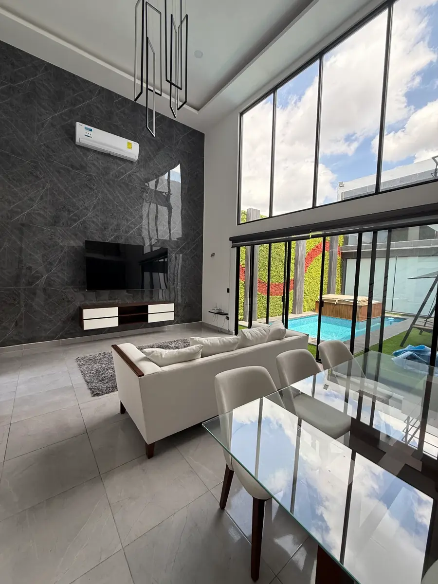 Casa en venta en Residencial Floresta, Mérida — foto 1 de 24
