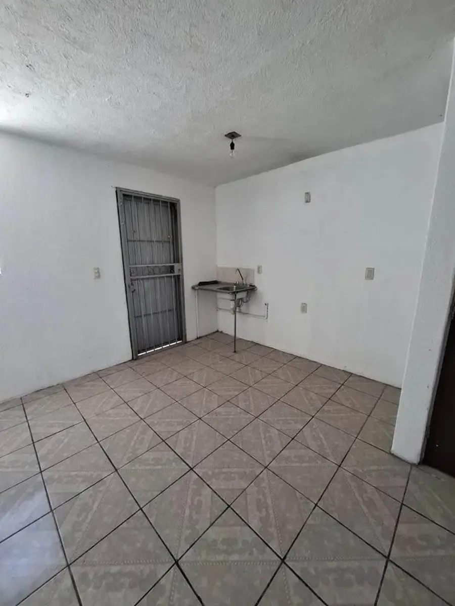 Casa en venta en Valle Verde, San Pedro Tlaquepaque — foto 1 de 17