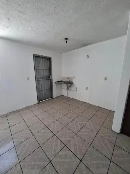 VALLE VERDE !!!! CASA EN VENTA A 3 MIN DE AV ACUEDUCTO Y A 15 MIN DEL PARQUE MONTENEGRO. VALLE VERDE !!!! CASA EN VENTA A 3 MIN DE AV ACUEDUCTO Y A 15 MIN DEL PARQUE MONTENEGRO.
