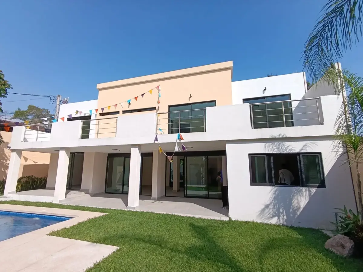 Casa en venta en Chapultepec, Cuernavaca — foto 1 de 40