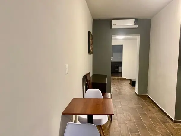 Departamento en renta en Del Valle, San Pedro Garza García — foto 3 de 9