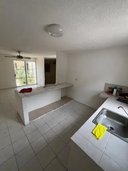 Casa en venta en Vista Alegre Norte, Mérida — foto 2 de 9