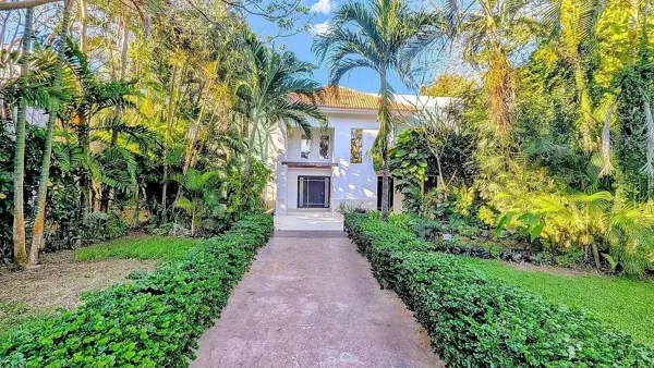 Casa en venta en Club de Golf la Ceiba, Mérida — foto 2 de 25