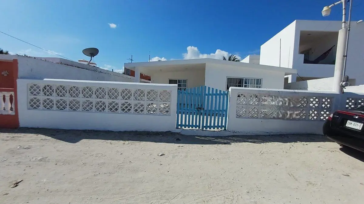 Casa en venta en Chelem, Progreso — foto 1 de 26