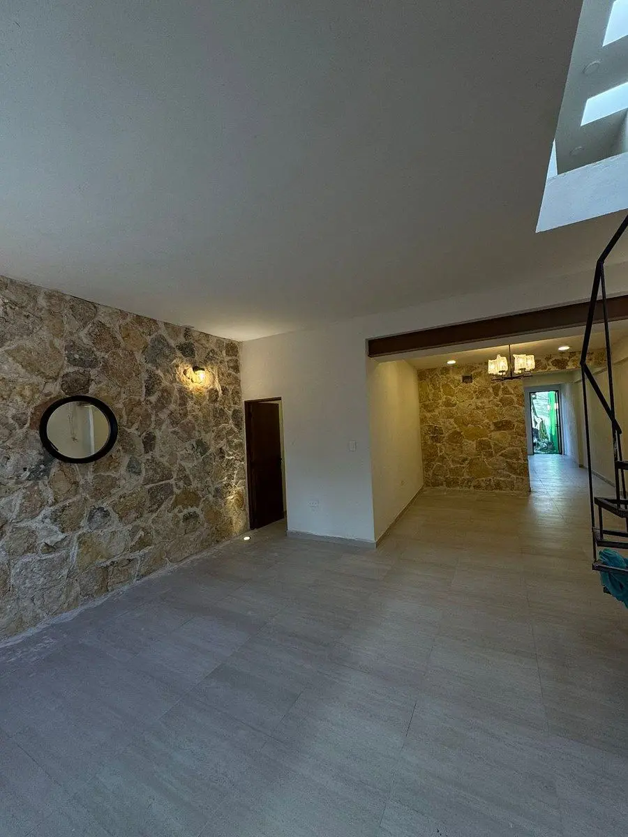 Casa en venta en Merida Centro, Mérida — foto 1 de 37