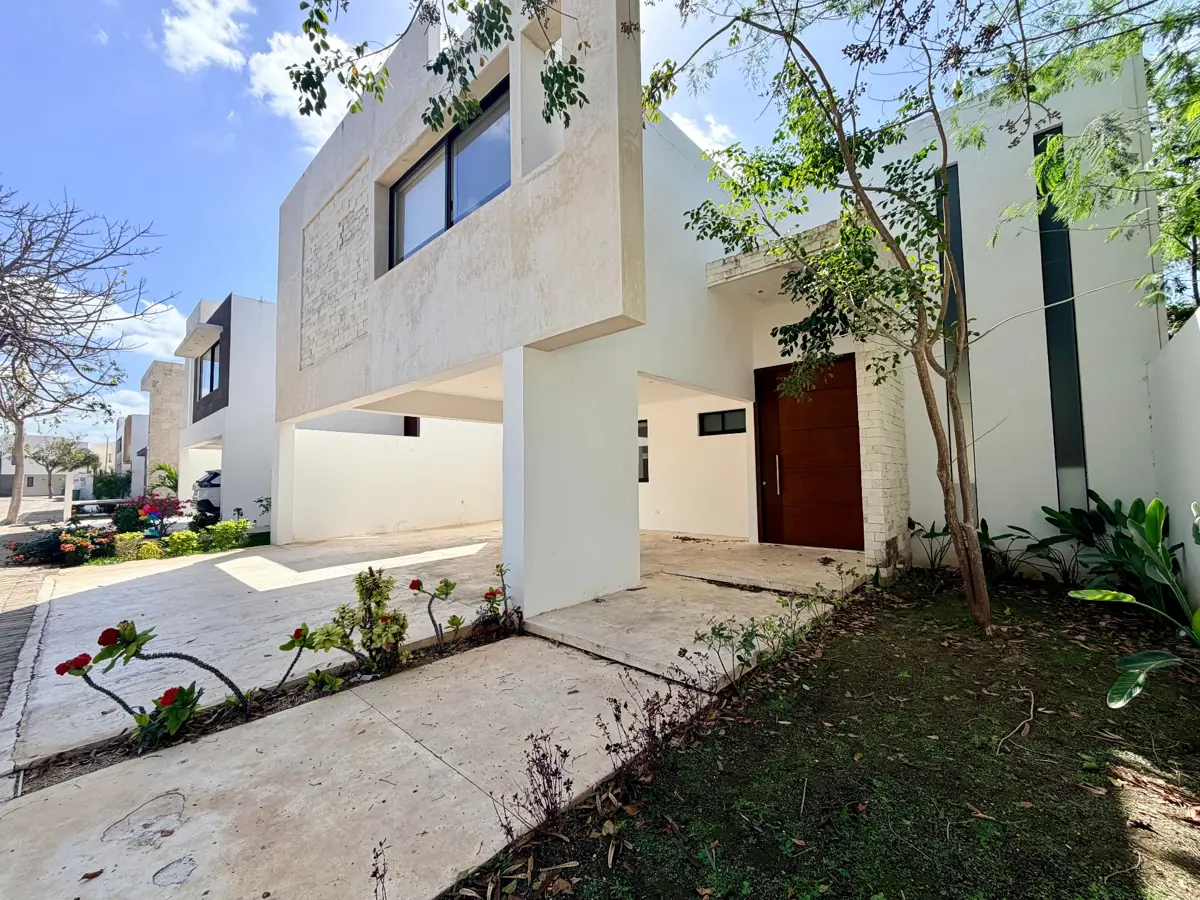 Casa en venta en Temozon Norte, Mérida — foto 1 de 10