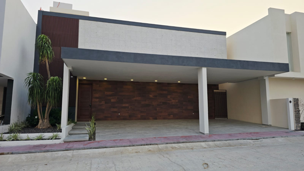 CASA EN VENTA, FRACC PUERTA DE HIERRO GOLF &SPA, TUXTLA GUTIERREZ, CHIAPAS