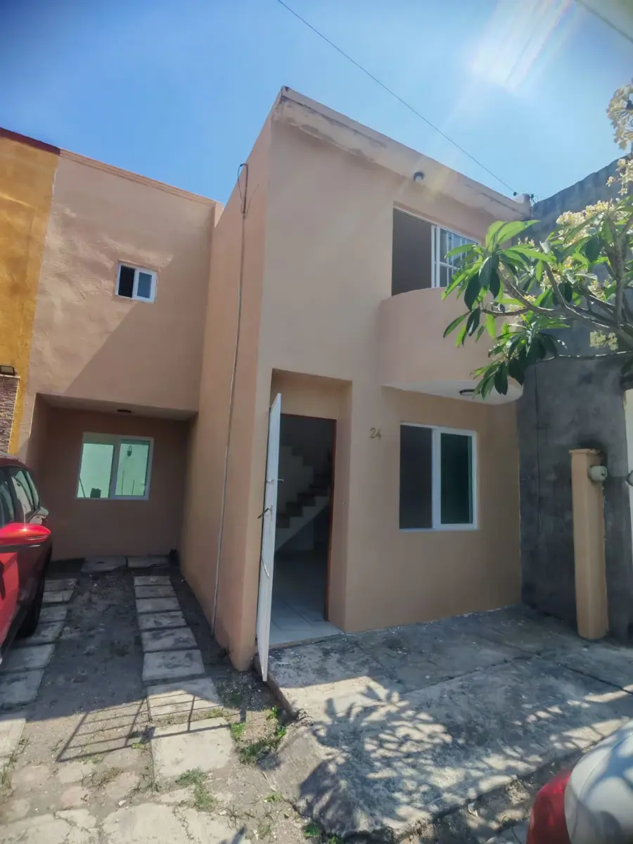 Casa en venta en Coyol Seccion IV, Veracruz — foto 1 de 8