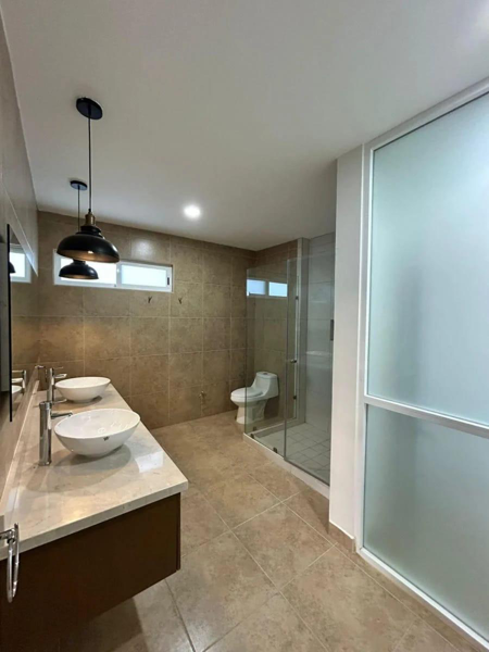 Casa en venta en Lomas de Gran Jardin, León — foto 2 de 13