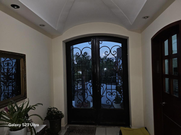 Casa en Venta en Lomas de Gran Jardín, León, con Amplios Espacios y Excelente Ubicación