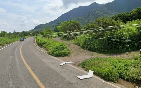 Terreno en venta en Chiquihuitlán, Autlán de Navarro — foto 2 de 2