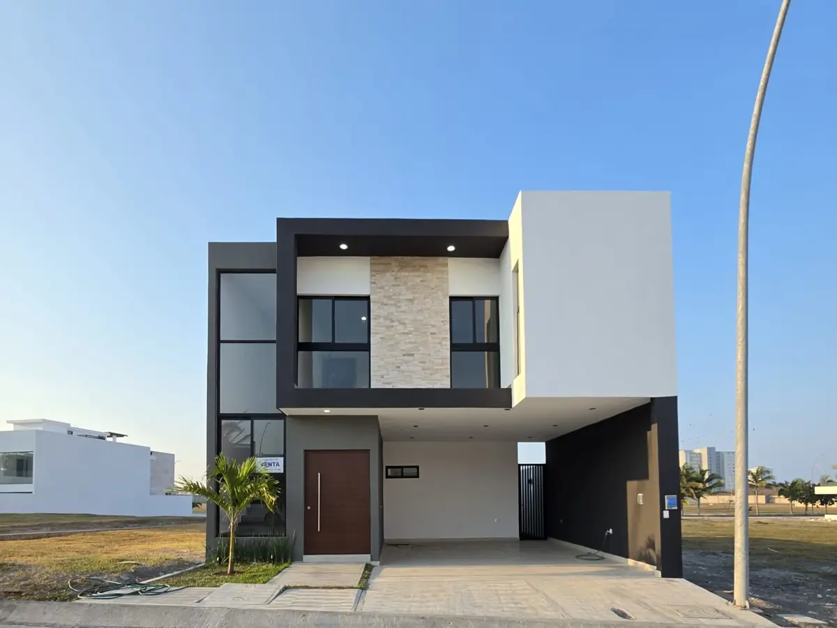 Casa en venta en Lomas Diamante, Alvarado — foto 1 de 18