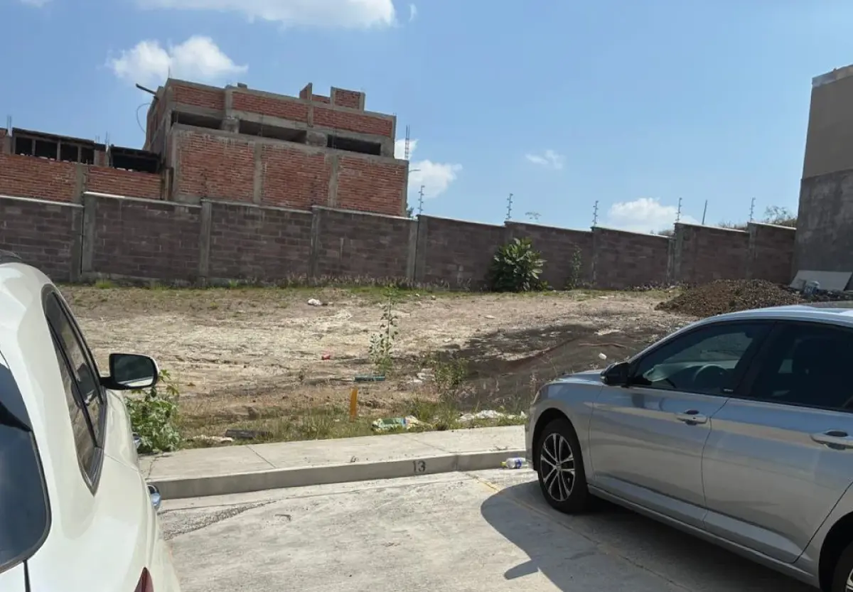 Terreno en renta en Tres Marías, Morelia — foto 1 de 3