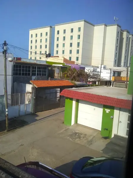 Casa en venta en Fovissste, Coatzacoalcos — foto 2 de 13