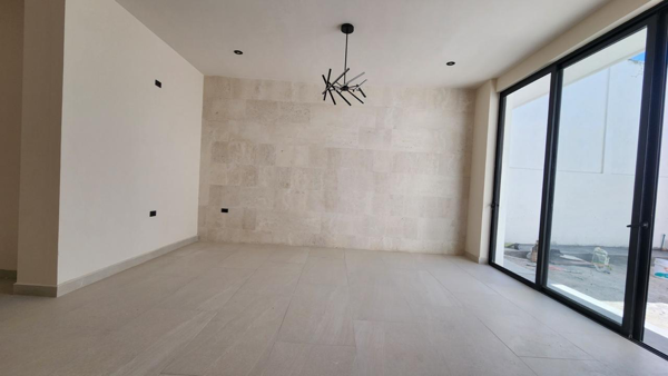 Casa en venta en Rincón de los Encinos, Saltillo — foto 3 de 17