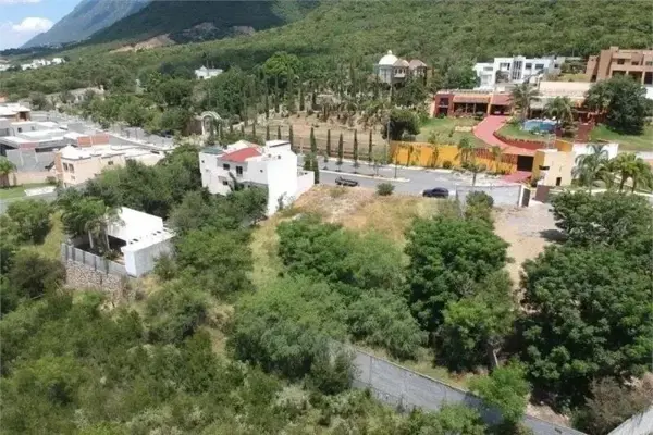 Terreno en venta en Campestre los Cristales, Monterrey — foto 3 de 10