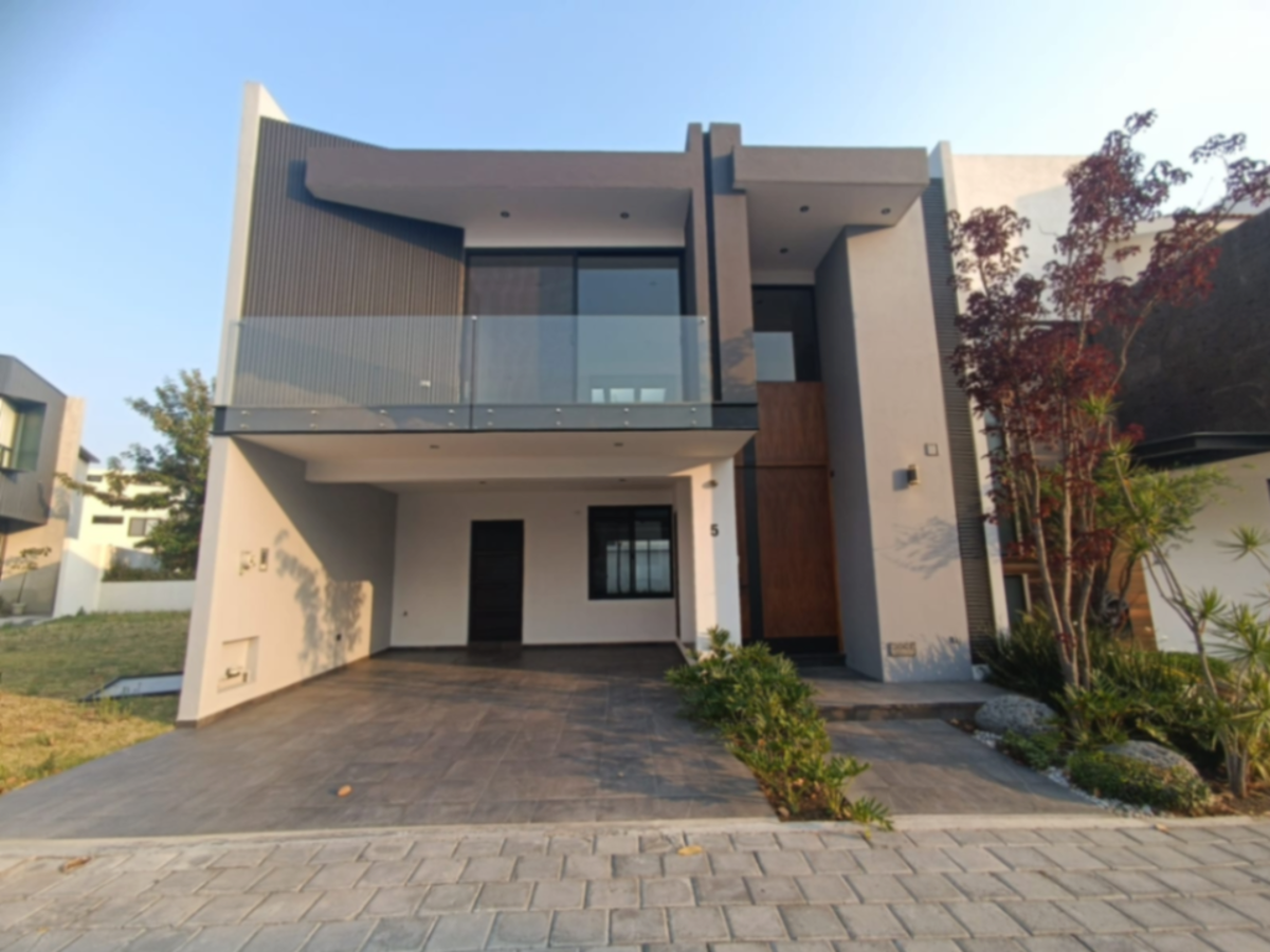 Casa en venta en Lomas de Angelópolis, San Andrés Cholula — foto 1 de 13