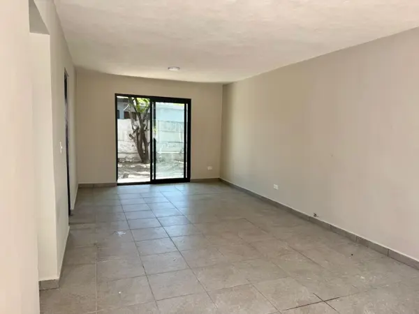 Casa en venta en Mitras Norte, Monterrey — foto 2 de 8