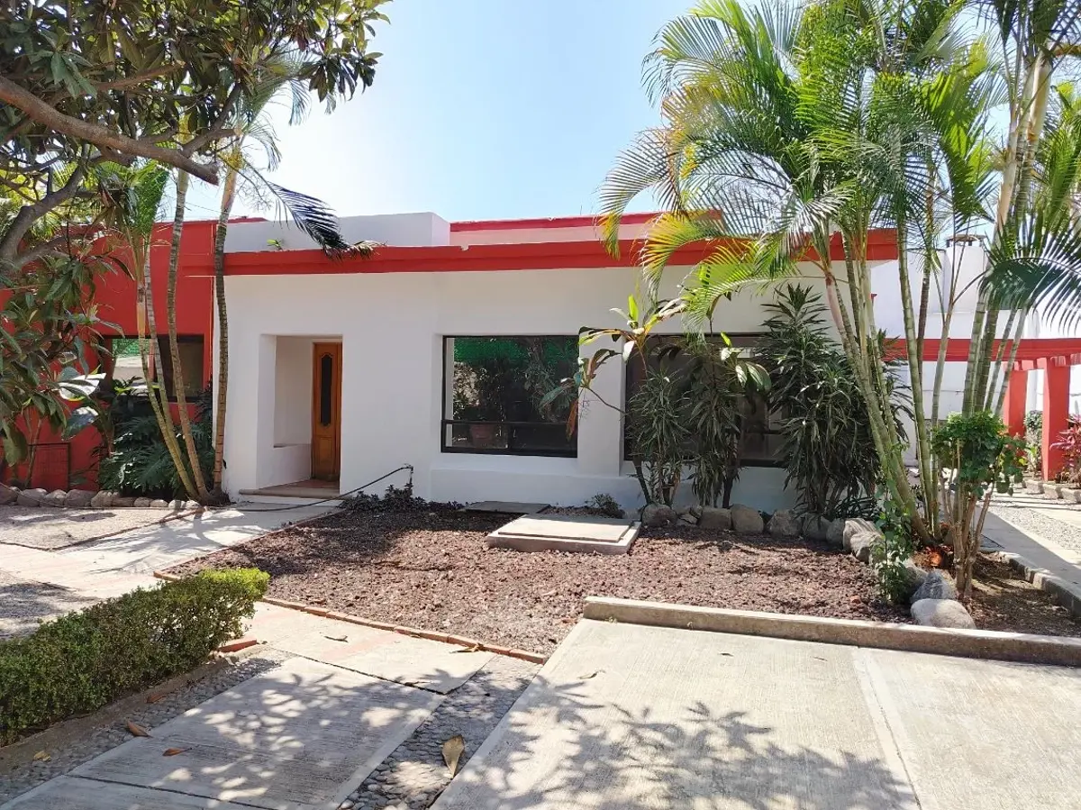 Casa en venta en Tlaltenango, Cuernavaca — foto 1 de 21