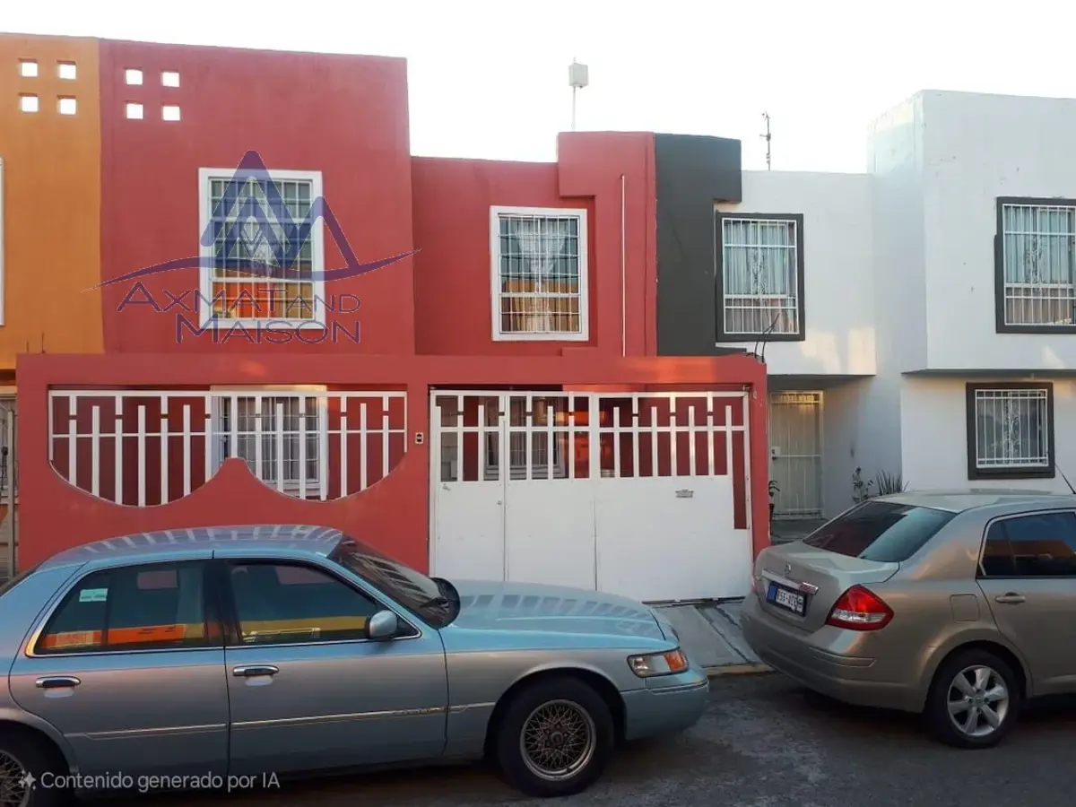 Casa en venta en Paseos de Chavarría, Mineral de la Reforma — foto 1 de 14