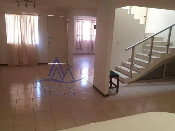 Casa en venta en Paseos de Chavarría, Mineral de la Reforma — foto 2 de 14