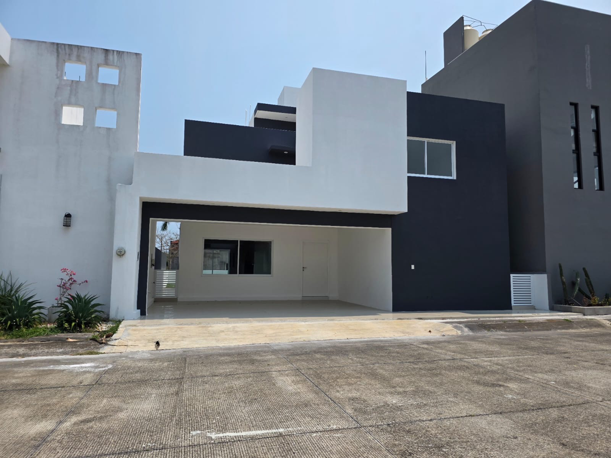 Casa en venta en Las Palmas, Medellín de Bravo — foto 1 de 34