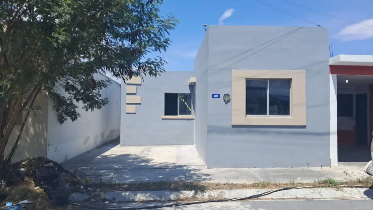 Casa en venta en Valle de las Grutas, García — foto 1 de 12