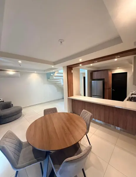 Casa en renta en Ohana Residencial, San Nicolás de los Garza — foto 2 de 16
