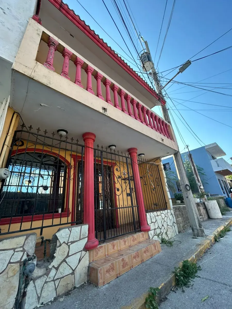 Casa en venta en Los Almendros, Altamira — foto 1 de 18