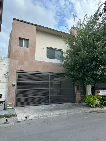 Casa en renta en Anáhuac Madeira, General Escobedo — foto 2 de 20