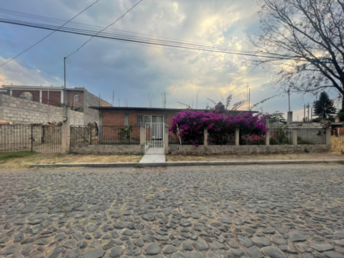 Casa en venta en Granjas Banthi, San Juan del Río — foto 1 de 12