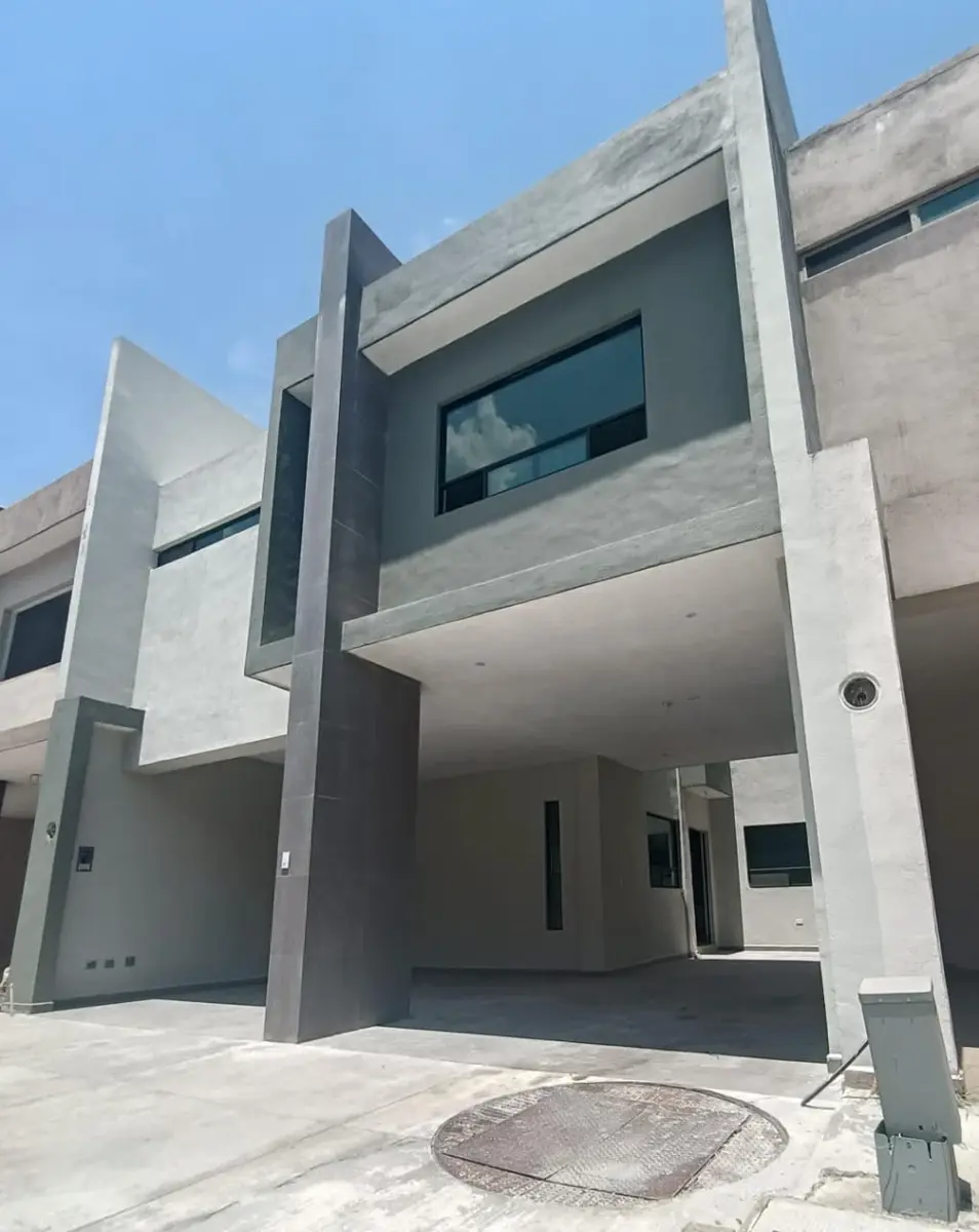 Casa en venta en Cumbres Elite Premier, García — foto 1 de 14