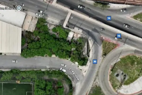 Terreno en renta en Centro, Monterrey — foto 2 de 3