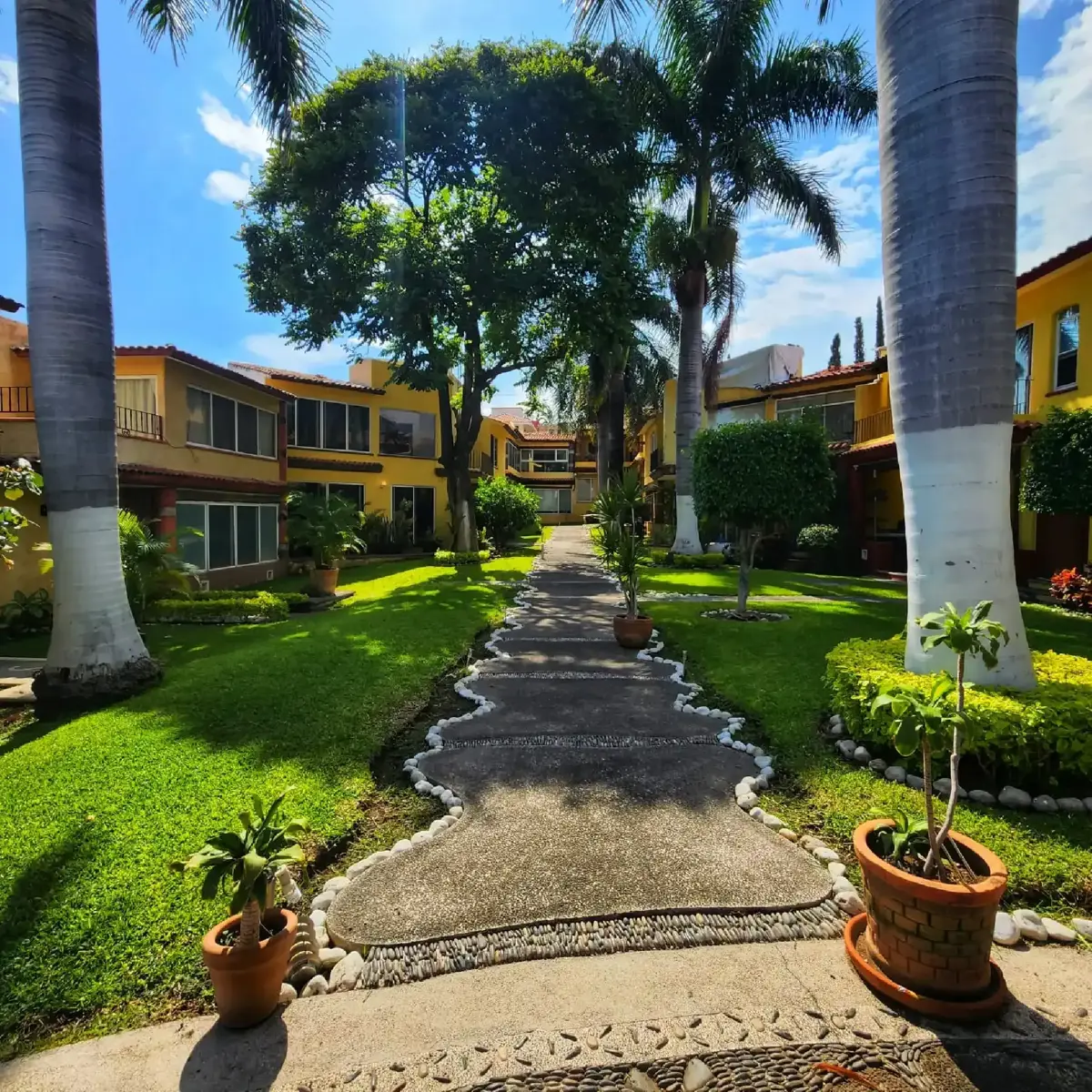Casa en venta en Burgos Bugambilias, Temixco — foto 1 de 19