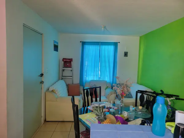 Casa en venta en Paseos de Chavarría, Mineral de la Reforma — foto 3 de 8