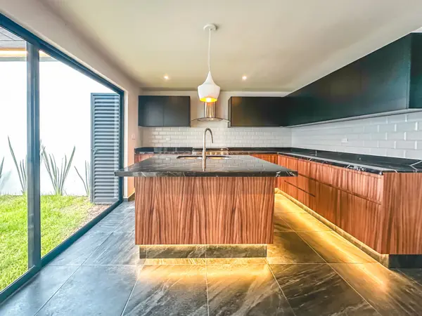 Casa en venta en Lomas de Angelópolis, Ocoyucan — foto 3 de 38
