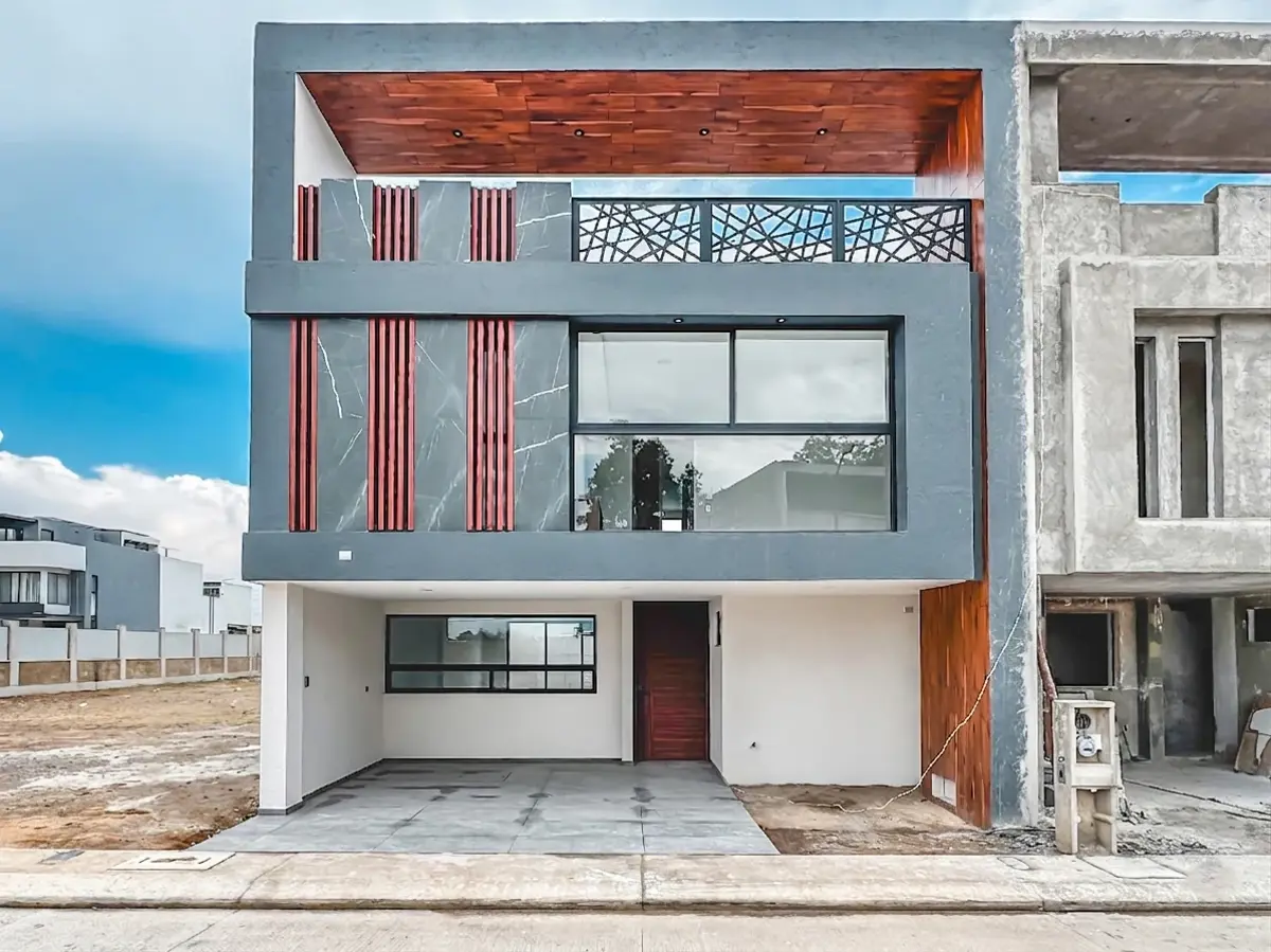 Casa en venta en Santiago Momoxpan, San Pedro Cholula — foto 1 de 25