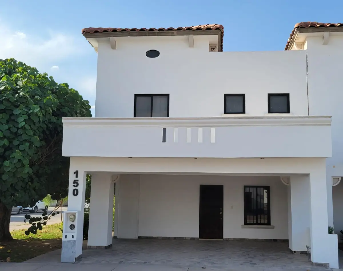 Casa en renta en Las Lomas, Torreón — foto 1 de 18