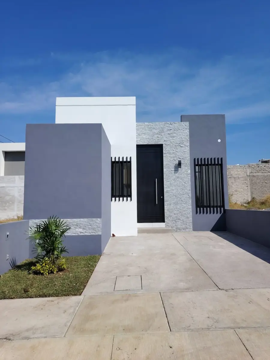 Casa en venta en Jardines del Llano, Villa de Álvarez — foto 1 de 9