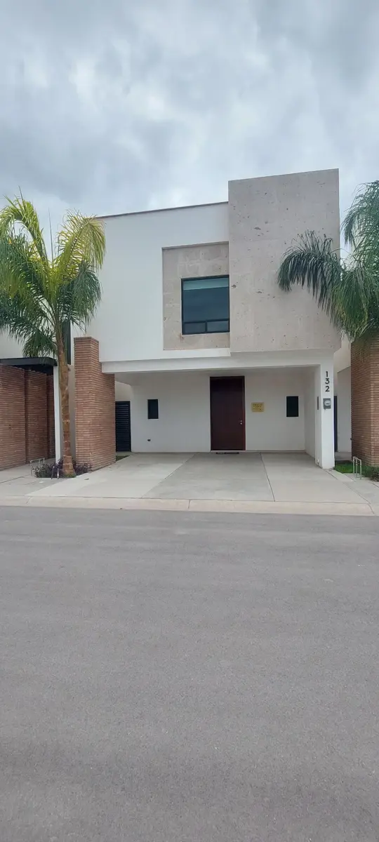 Casa en venta en Residencial Senderos, Torreón — foto 1 de 34