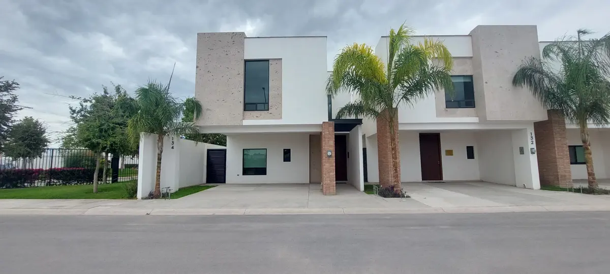 Casa en venta en Residencial Senderos, Torreón — foto 1 de 39