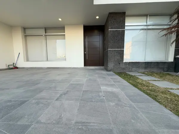 Casa en venta en El Portezuelo, Mineral de la Reforma — foto 2 de 16