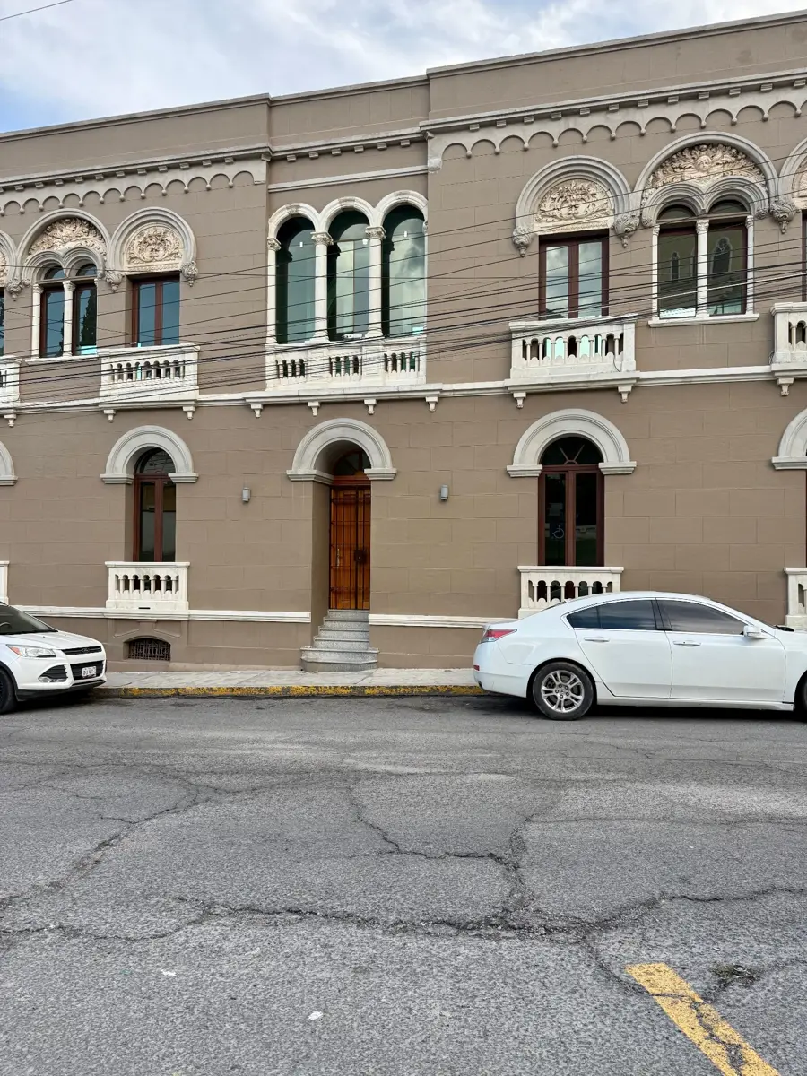 Edificio en venta en Centro, Pachuca de Soto — foto 1 de 32