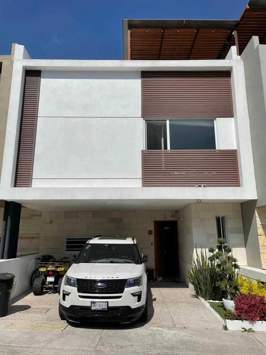 Casa en renta en Zibatá, El Marqués — foto 1 de 24